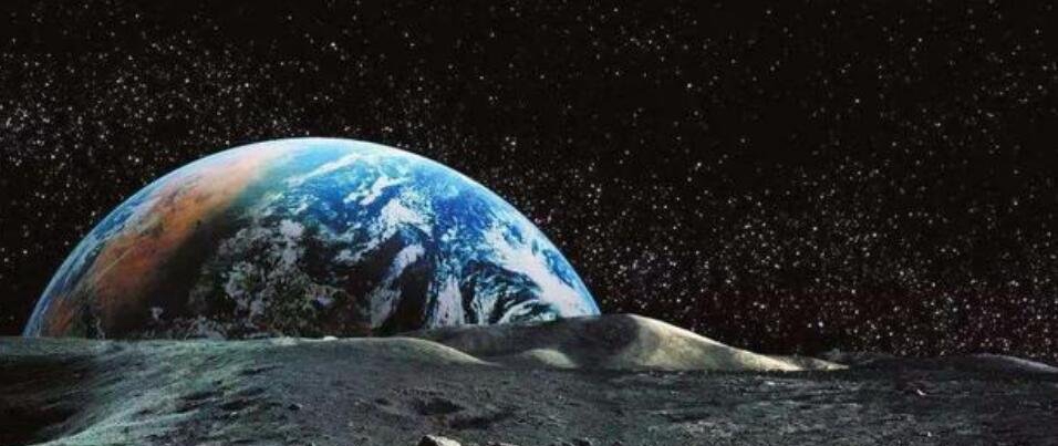 地球到月球的隔绝，38.4万千米_月球最后将会撞上地球
