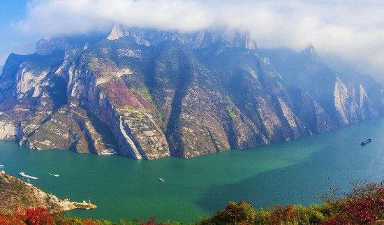 长江三峡指的是哪三峡，位子分离是哪_瞿塘峡/巫峡/西陵峡