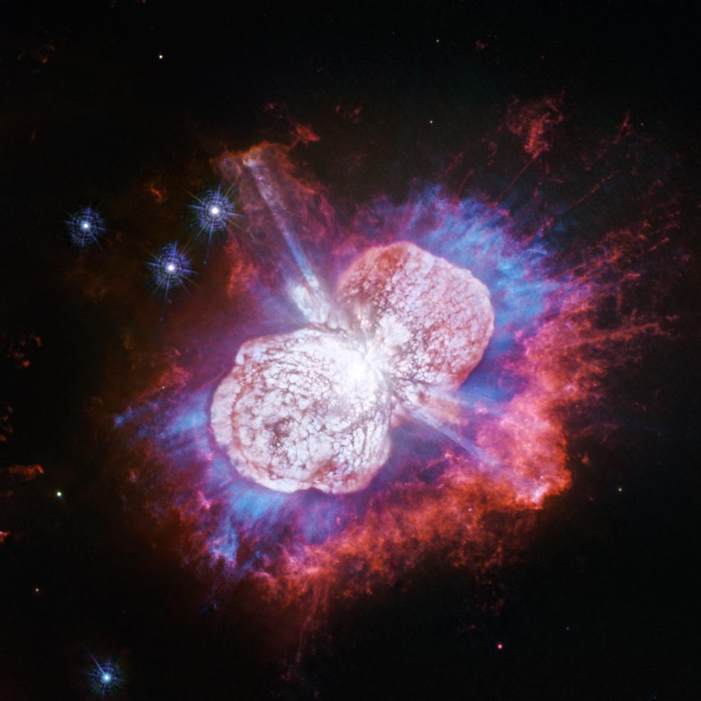 7500光年外的世界爆炸图 哈珀望远镜拍到恒星爆炸图片