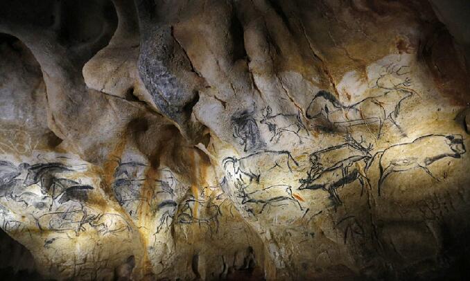 三万年前的壁绘：法法令国东南部山谷肖维岩洞的优美壁绘