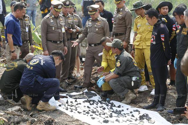 泰国夫君屠杀小18岁女友,警方水底找出288块人骨