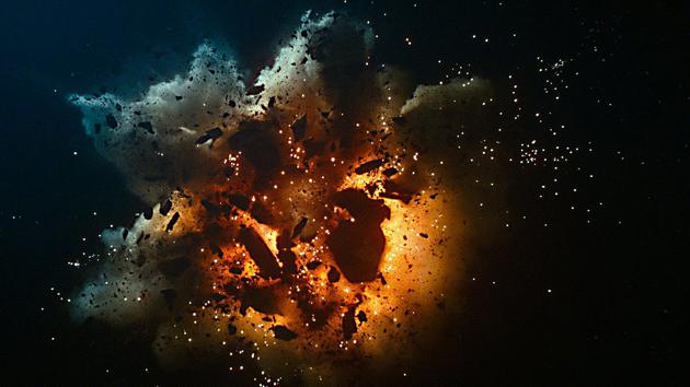 在《星球大战：天行者兴起》中，一艘绪斯共级歼星舰从太空放射了一束超等强盛的光束，炸毁了奇基米星