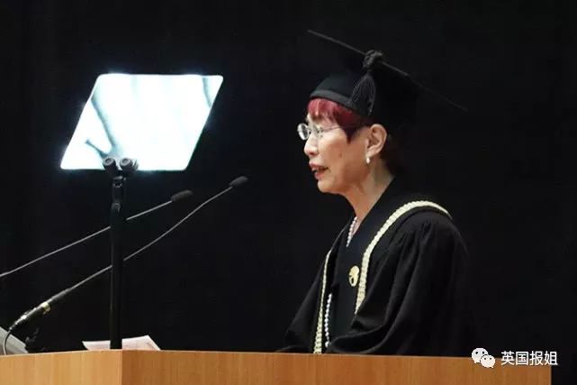 东京大学入学祝辞：女性主义学者上野千鹤子刊登最硬核祝辞