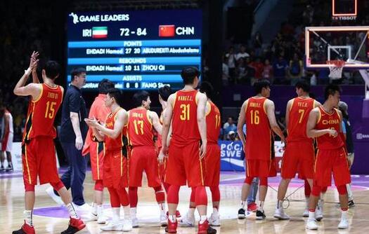 中国篮协遭FIBA百万沉罚！