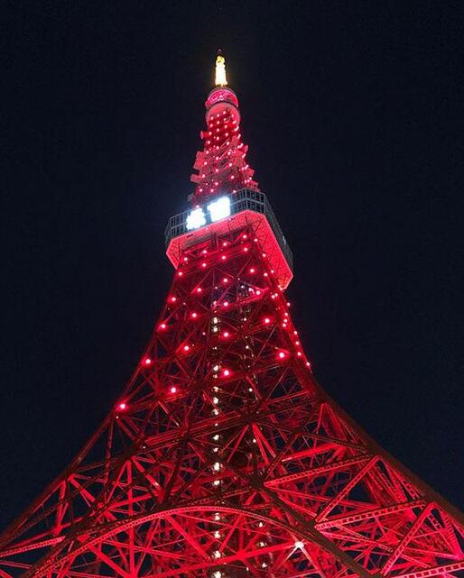 日原东京塔点亮中国红（图）