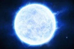 R136a1恒星:全宇宙最亮最重的巨恒星_比黑洞还重