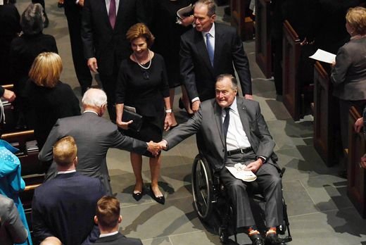 美国第41任领袖老布什死，长年94岁_血液感受