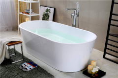 家用浴缸尺寸普遍多大适合 怎样采用适合的浴缸巨细