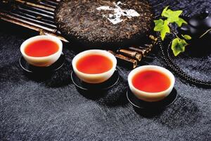 普洱茶生茶熟茶区别，茶色、汤色、茶味、叶底、功能没有共