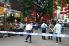 广州白云区网吧砍人案:两名嫌犯在网吧被盘查_砍伤民警